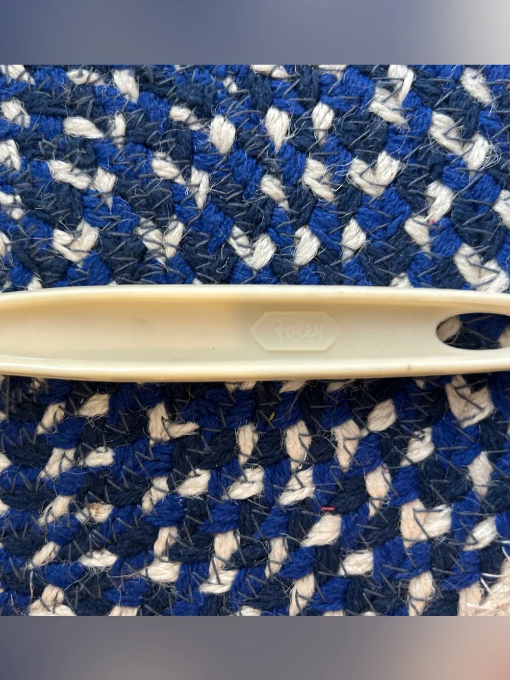 Vintage Foley Off White Nylon Utensil Spoon 11 in Read Description Free Shipping